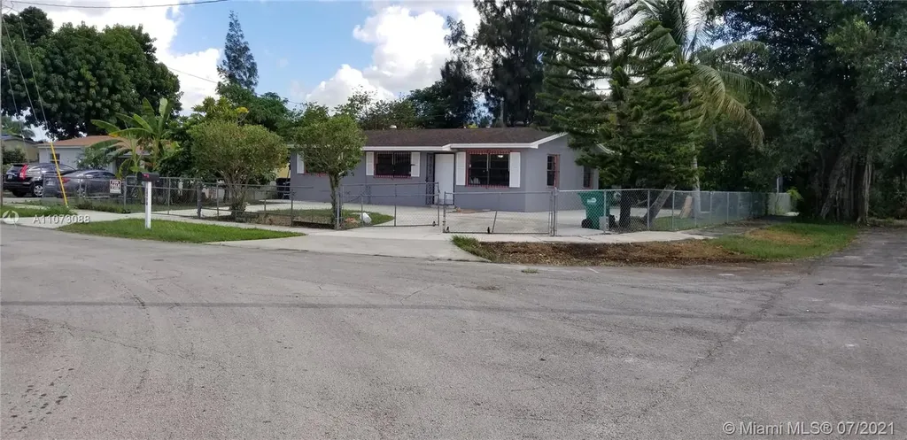 18770 SW 317th Terrace Homestead FL 33030
