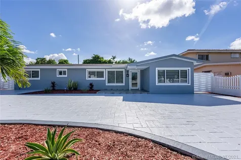 5830 W 12th Avenue Hialeah FL 33012