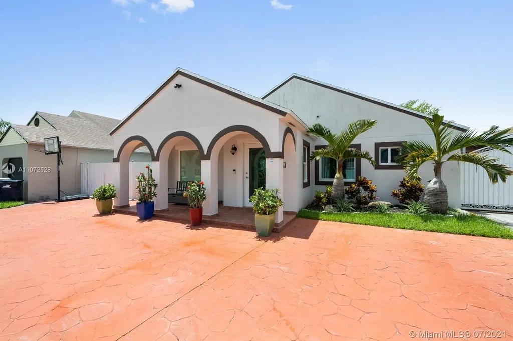 14376 SW 159th Street Miami FL 33177