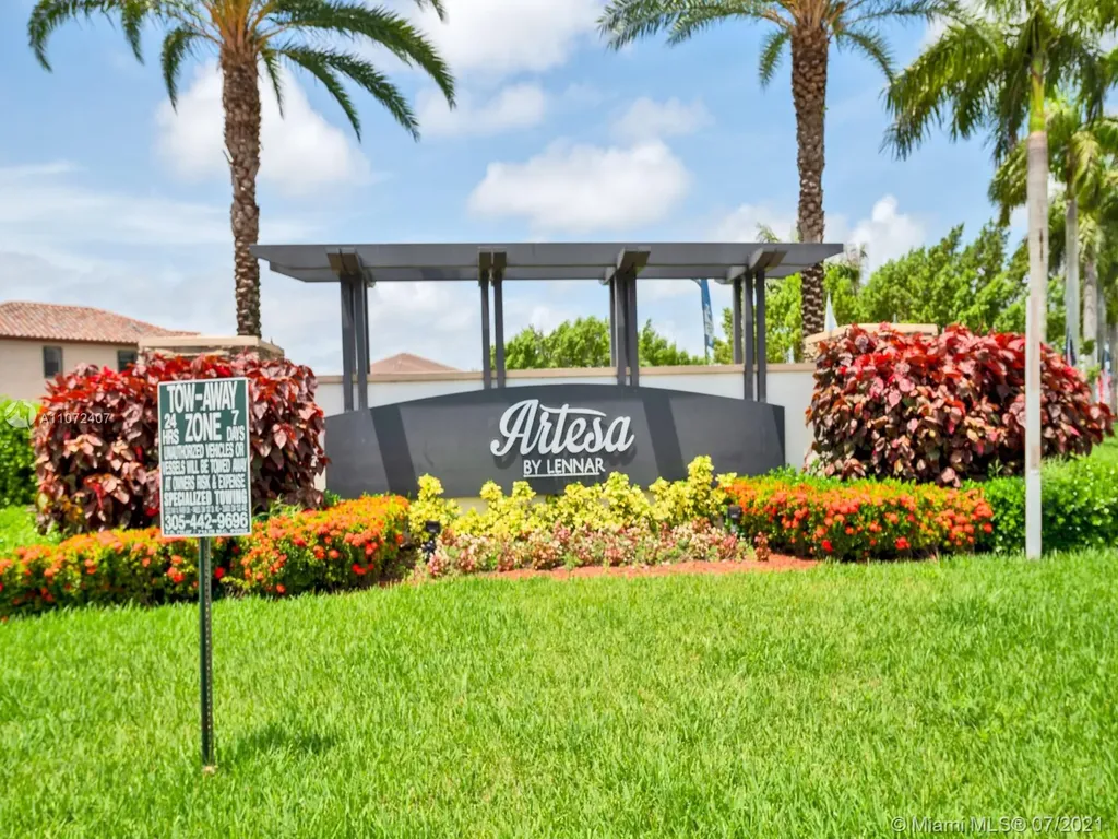 25025 SW 114th Court Homestead FL 33032