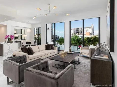 275 Giralda Avenue Coral Gables FL 33134