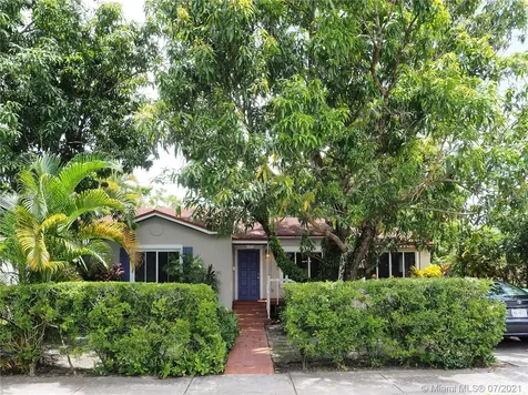 6852 SW 35th Street Miami FL 33155