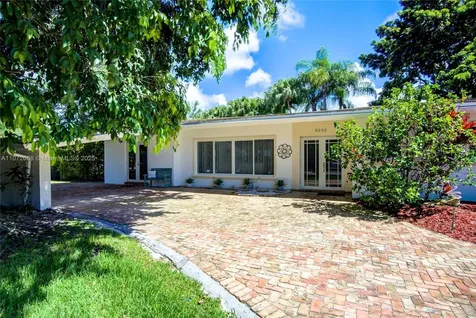 8205 SW 132nd Street Pinecrest FL 33156