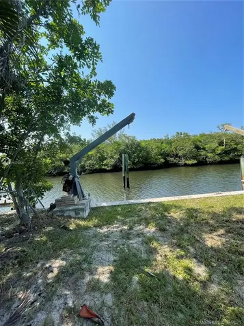 8545 SE Palm Street Hobe Sound FL 33455