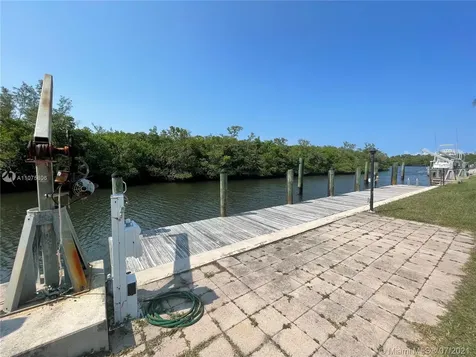 8545 SE Palm Street Hobe Sound FL 33455