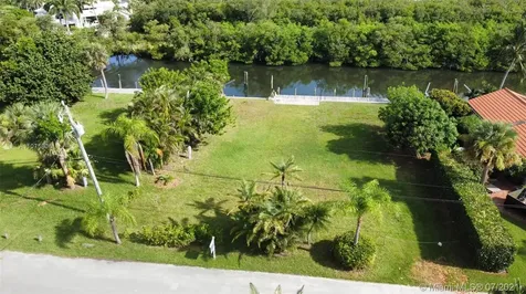 8545 SE Palm Street Hobe Sound FL 33455