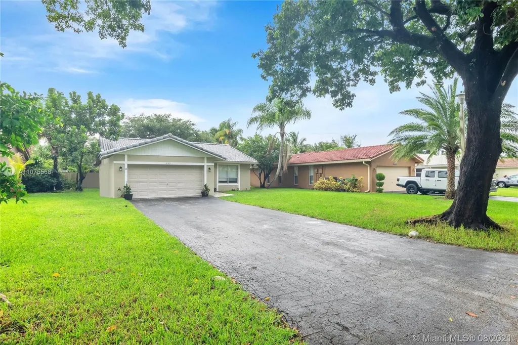 995 NW 87th Avenue Coral Springs FL 33071