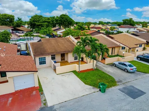 5554 NW 194th Lane Miami Gardens FL 33055