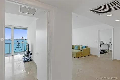 665 NE 25th Street Miami FL 33137