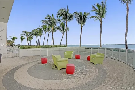 665 NE 25th Street Miami FL 33137