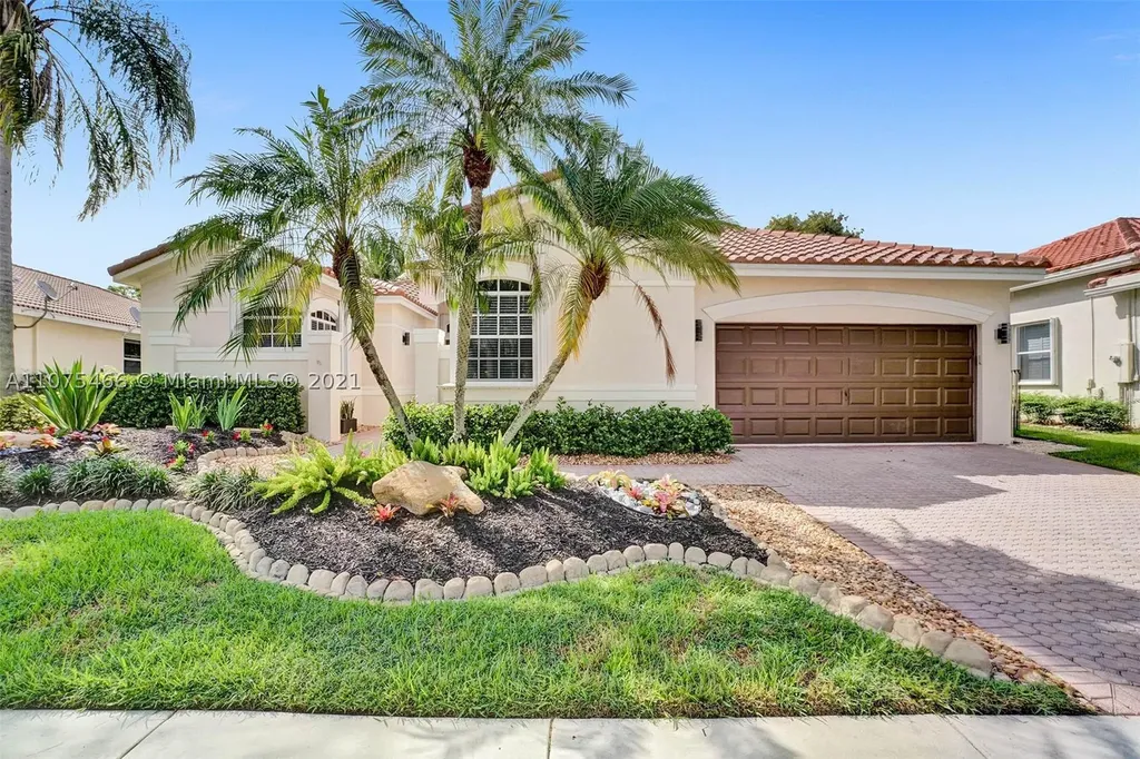 2566 Jardin Way Weston FL 33327