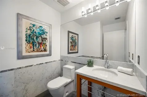 6103 Aqua Avenue Miami Beach FL 33141