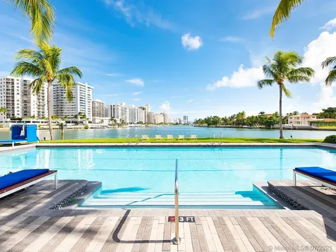 6103 Aqua Avenue Miami Beach FL 33141