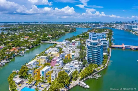 6103 Aqua Avenue Miami Beach FL 33141