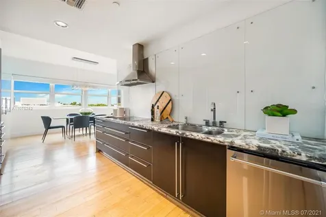 6103 Aqua Avenue Miami Beach FL 33141