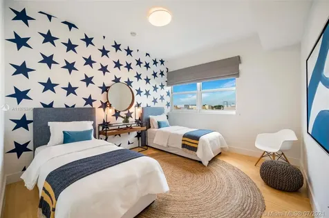 6103 Aqua Avenue Miami Beach FL 33141