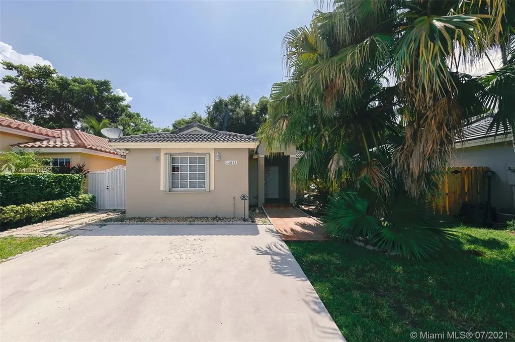 13843 SW 150th Court Miami FL 33196