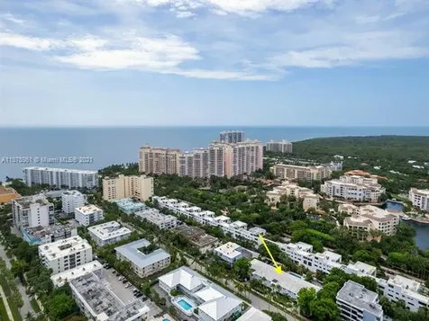 202 Sunrise Drive Key Biscayne FL 33149