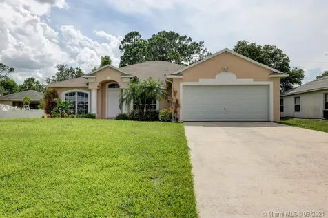 4634 SW Tacoma Street Port St. Lucie FL 34953