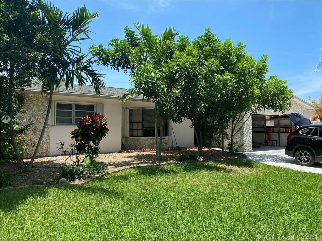 3721 Farragut Street Hollywood FL 33021