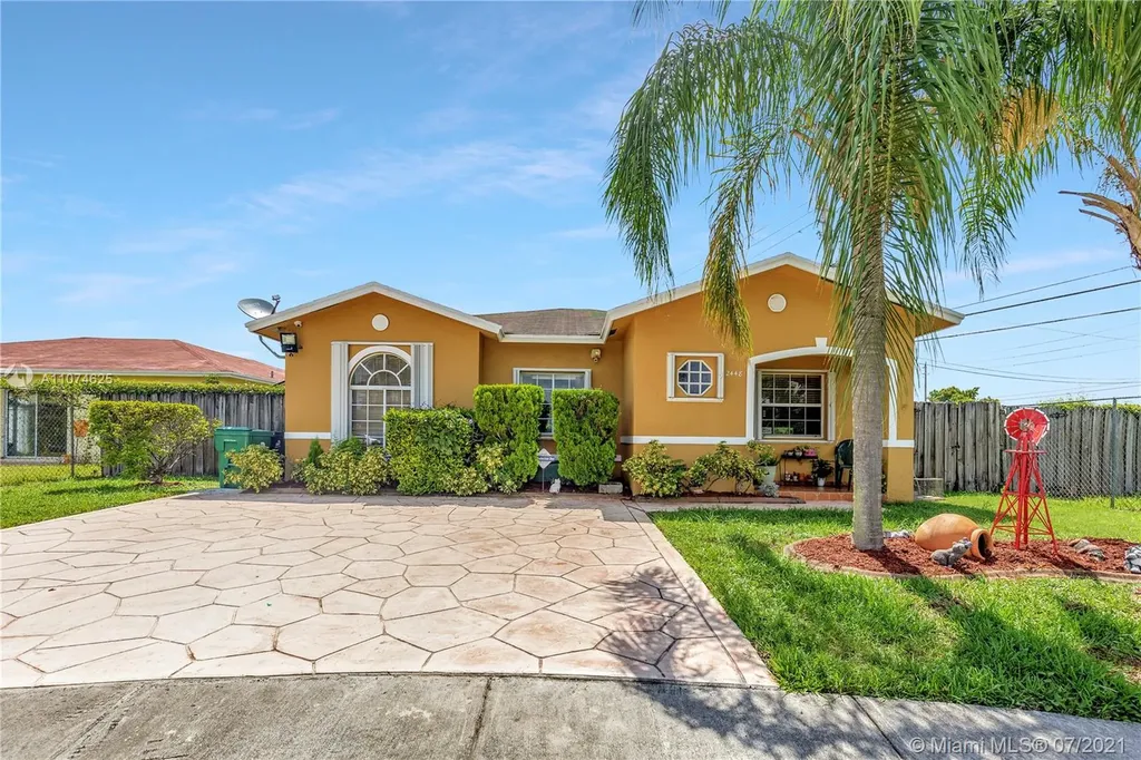 12448 SW 199th Terrace Miami FL 33177