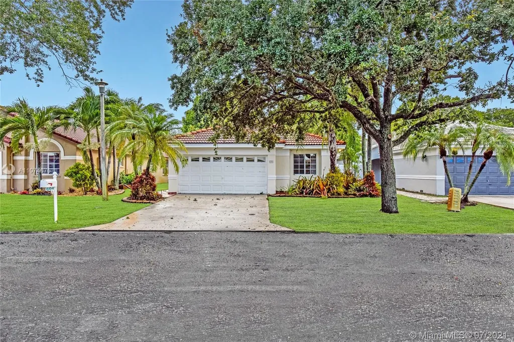 604 SW 177th Avenue Pembroke Pines FL 33029