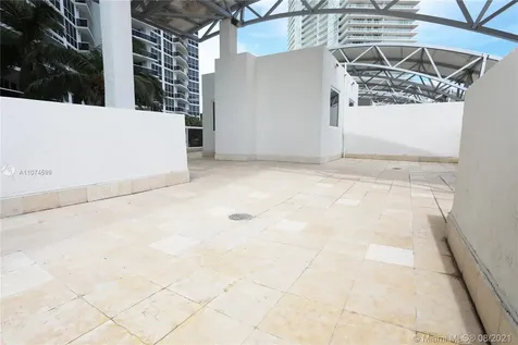 400 Alton Road Miami Beach FL 33139