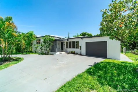 50 NE 125th Street North Miami FL 33161