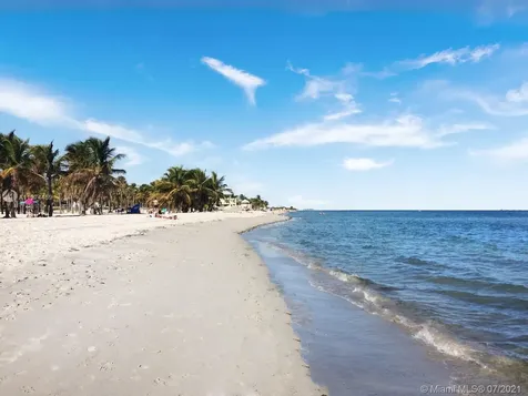 791 Crandon Boulevard Key Biscayne FL 33149