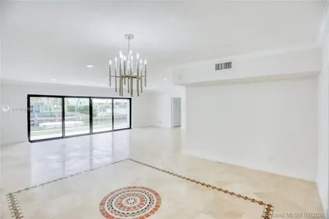 1251 NE 82nd Street Miami FL 33138