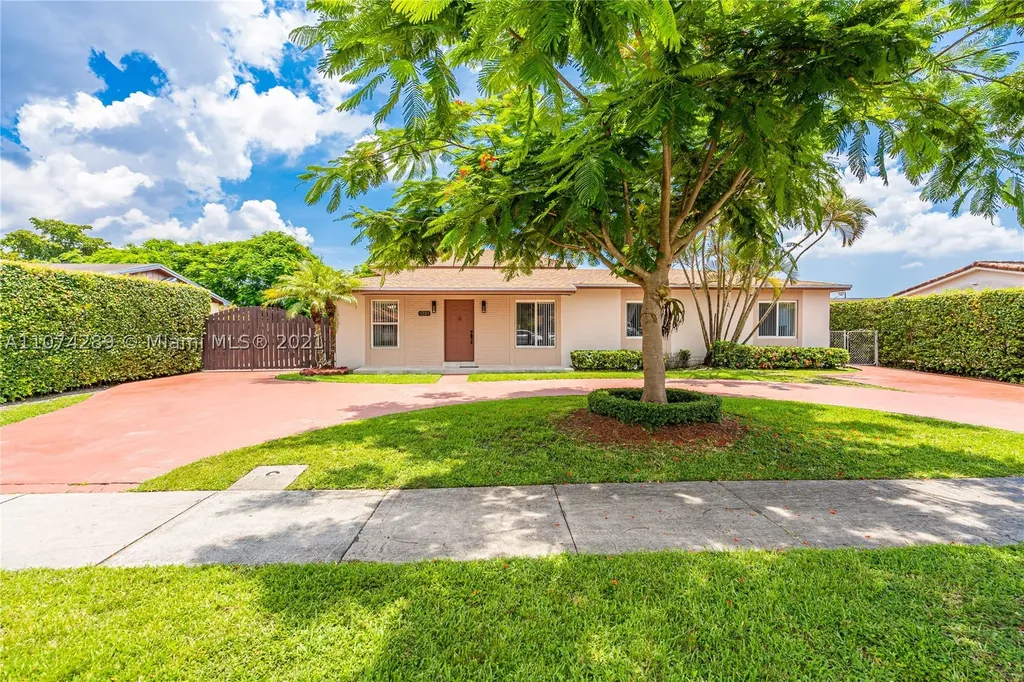 4721 SW 132nd Avenue Miami FL 33175