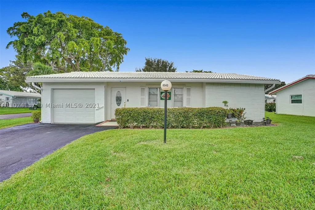 8543 NW 12th Court Plantation FL 33322