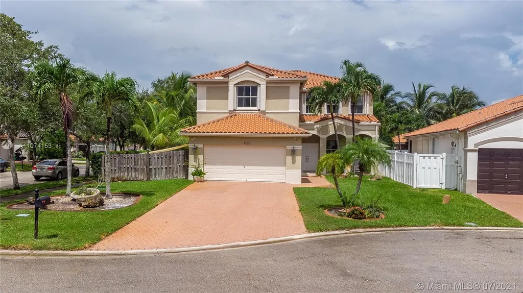 3814 SW 165th Terrace Miramar FL 33027