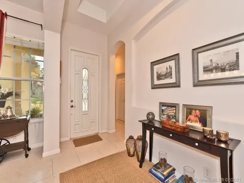 1995 Harbor View Circle Weston FL 33327