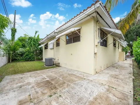 911 Santiago Street Coral Gables FL 33134