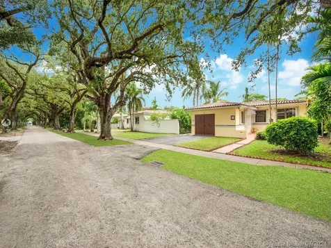 911 Santiago Street Coral Gables FL 33134