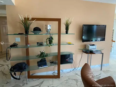 17275 Collins Avenue Sunny Isles Beach FL 33160