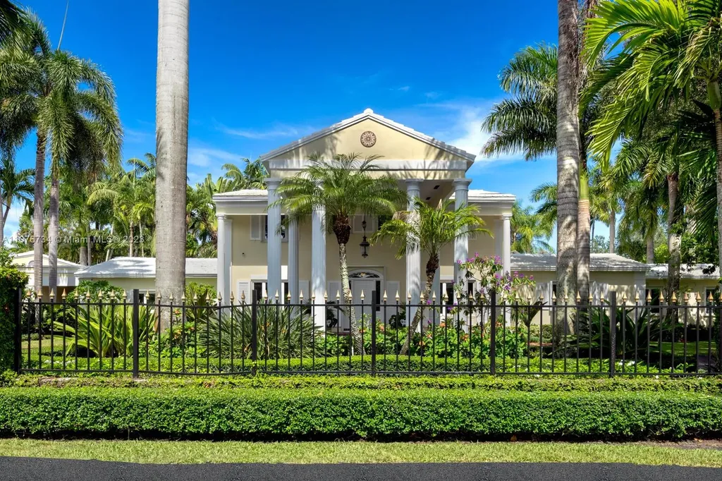 5800 SW 105th Street Pinecrest FL 33156
