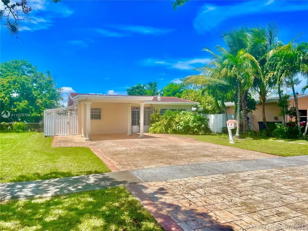 305 NW 122nd Street North Miami FL 33168