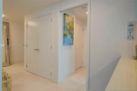 6899 Collins Avenue Miami Beach FL 33141