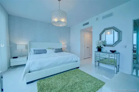 6899 Collins Avenue Miami Beach FL 33141