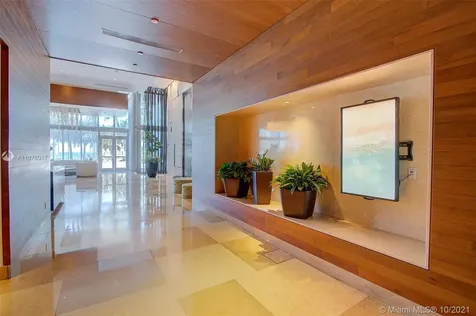 6899 Collins Avenue Miami Beach FL 33141