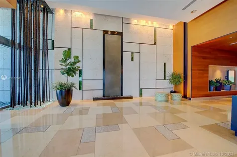 6899 Collins Avenue Miami Beach FL 33141