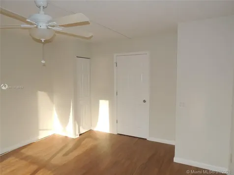 7904 West Drive North Bay Village FL 33141