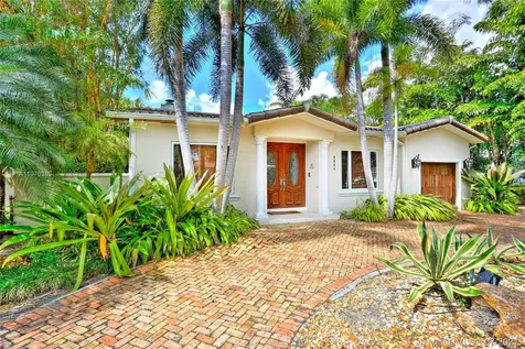 5904 San Vicente Street Coral Gables FL 33146