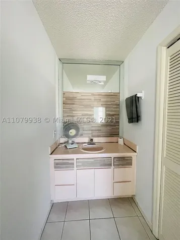 560 NW 61st Avenue Miami FL 33126