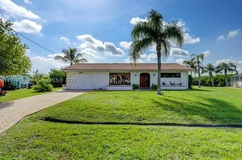 1075 SE Coral Reef Street Port St. Lucie FL 34983