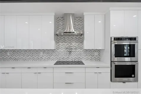 4450 Alton Road Miami Beach FL 33140