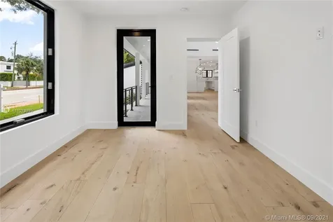 4450 Alton Road Miami Beach FL 33140