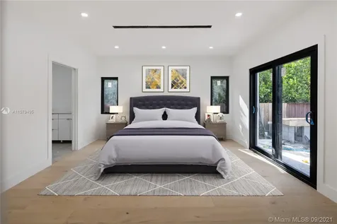 4450 Alton Road Miami Beach FL 33140